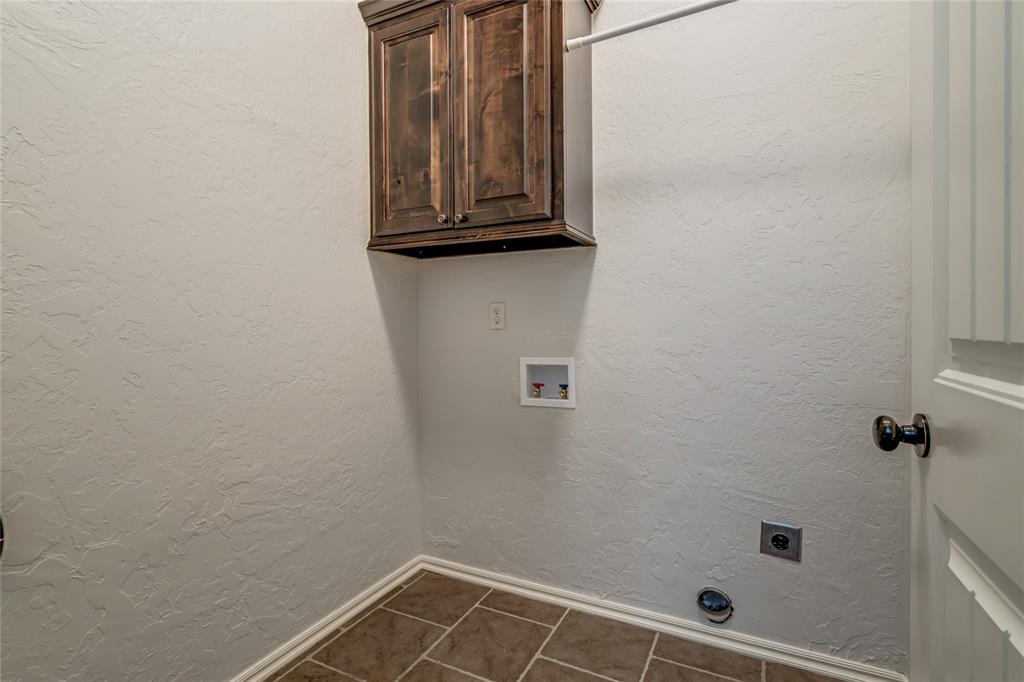 876 Crooked Oak Circle Property Photo 33