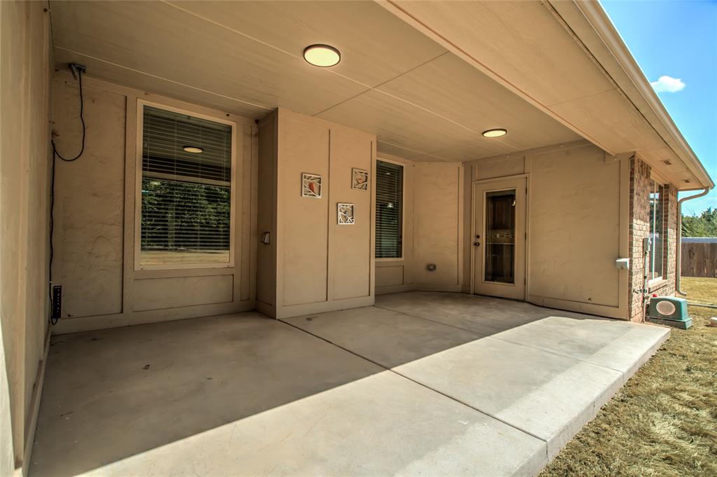 876 Crooked Oak Circle Property Photo 37