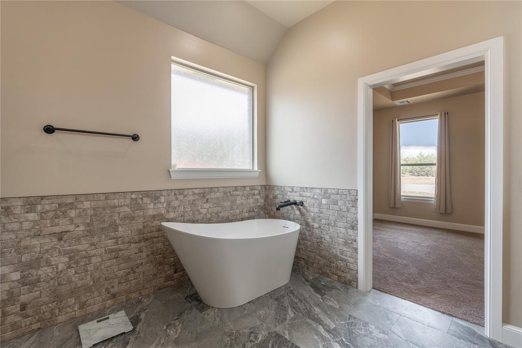 2408 Blackjack Court Property Photo 20