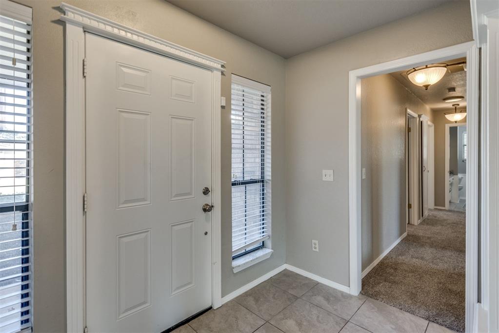 10120 Albert Lane Property Photo 4