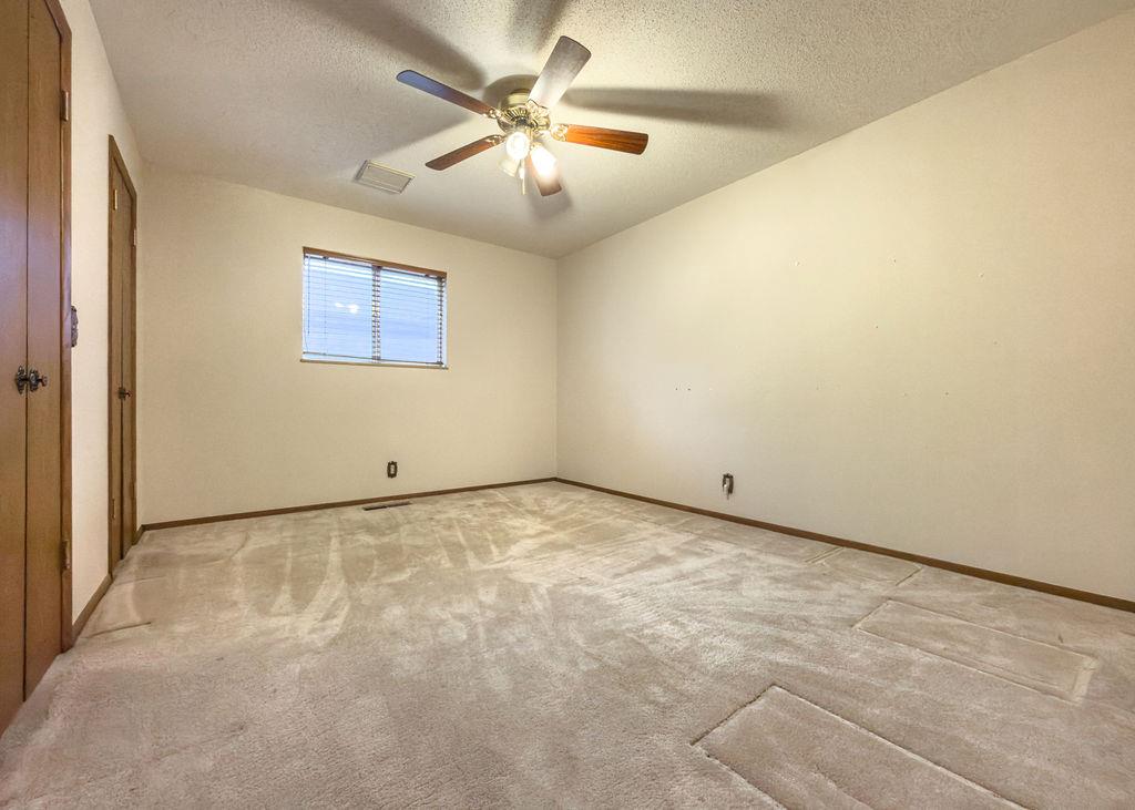 1109 Sherwood Road Property Photo 11