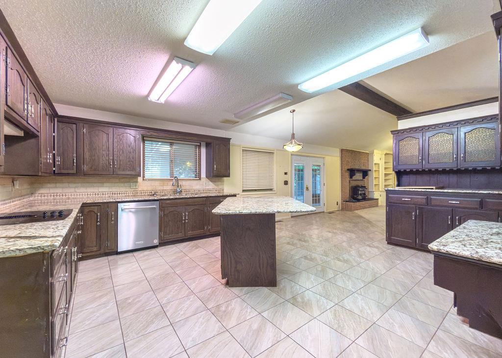 1109 Sherwood Road Property Photo 25