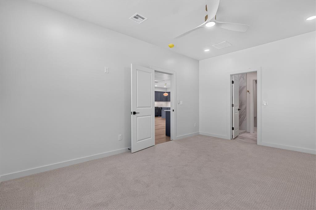 1813 Long Cove Avenue Property Photo 19