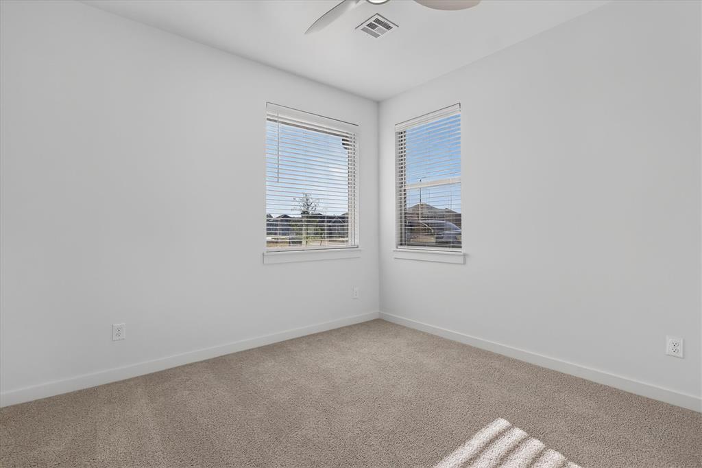 1813 Long Cove Avenue Property Photo 28