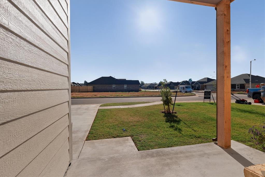1813 Long Cove Avenue Property Photo 38