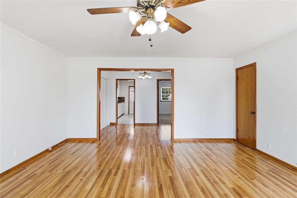 705 N Broadway Avenue 705 Property Photo 5