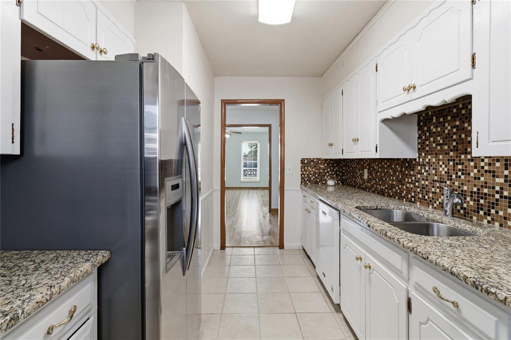 705 N Broadway Avenue 705 Property Photo 12