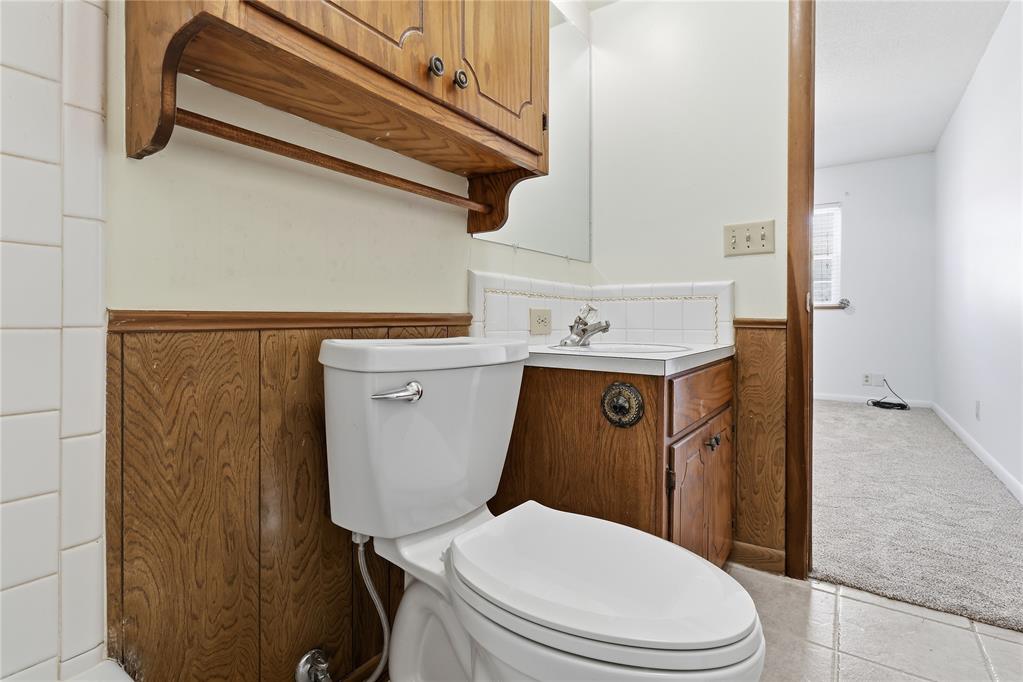 705 N Broadway Avenue 705 Property Photo 16