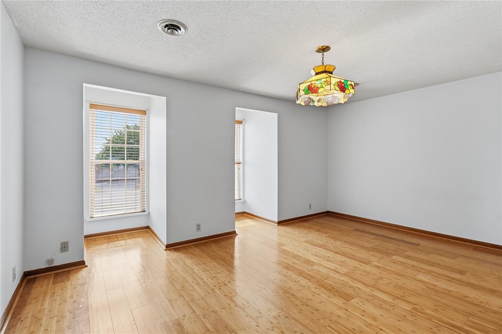 705 N Broadway Avenue 705 Property Photo 18