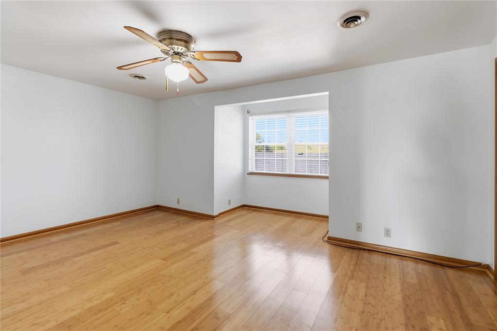 705 N Broadway Avenue 705 Property Photo 21