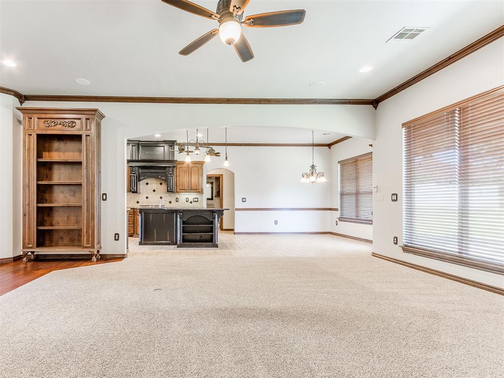 12607 Forest Oaks Drive Property Photo 9