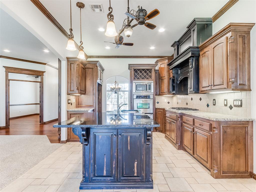 12607 Forest Oaks Drive Property Photo 20