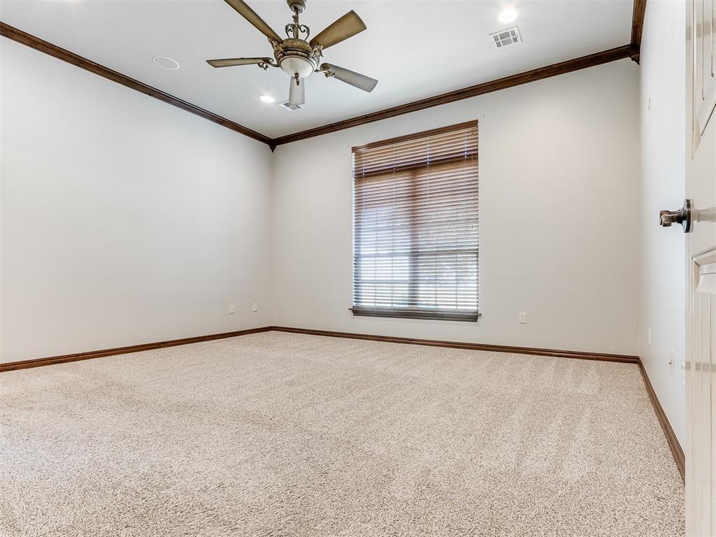 12607 Forest Oaks Drive Property Photo 27