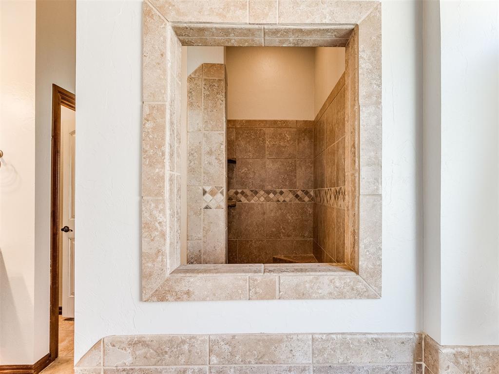 12607 Forest Oaks Drive Property Photo 37