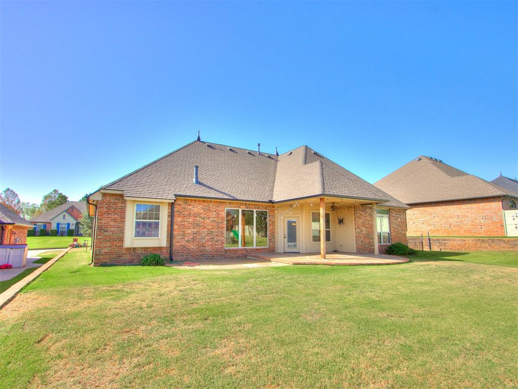 12607 Forest Oaks Drive Property Photo 41