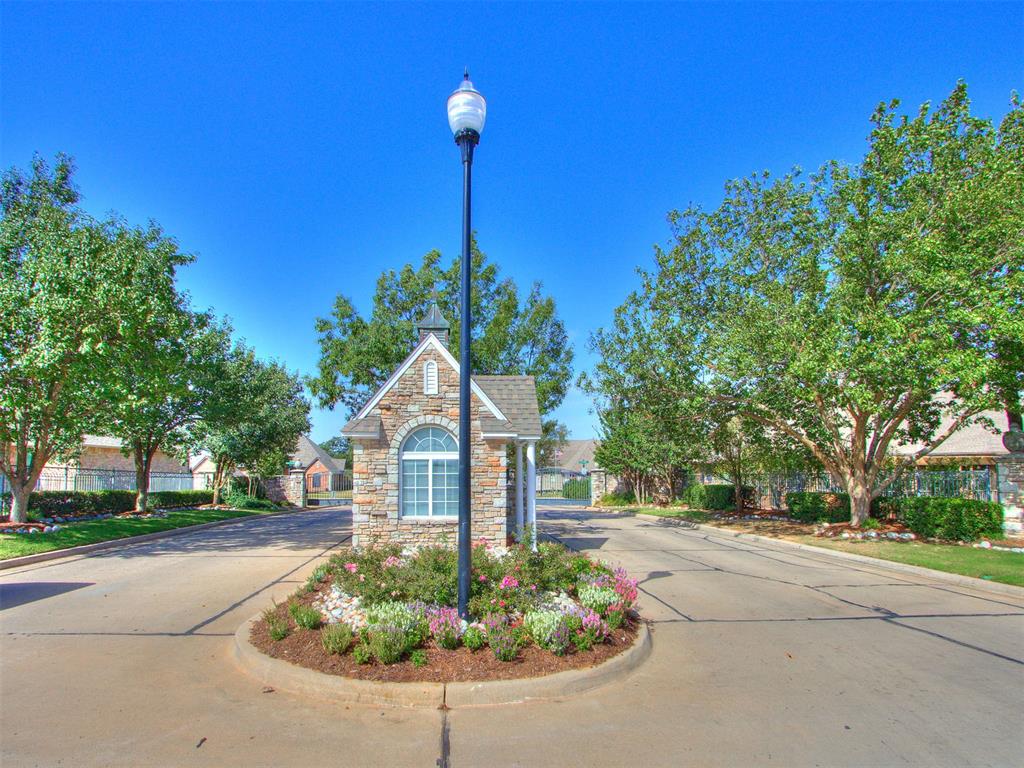 12607 Forest Oaks Drive Property Photo 47