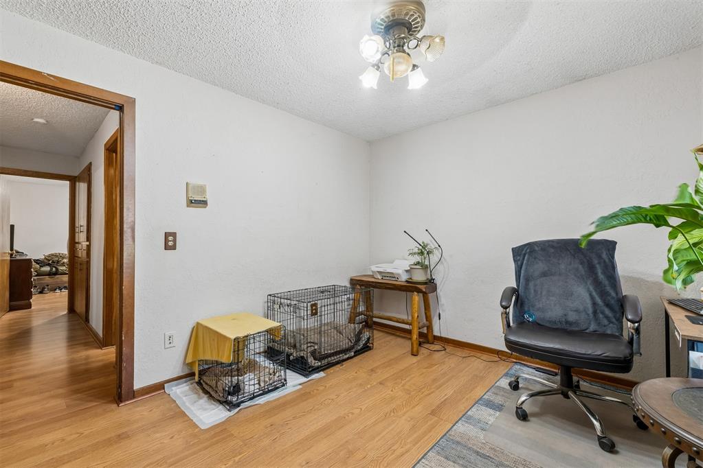 14016 W Andrew Lane Property Photo 27