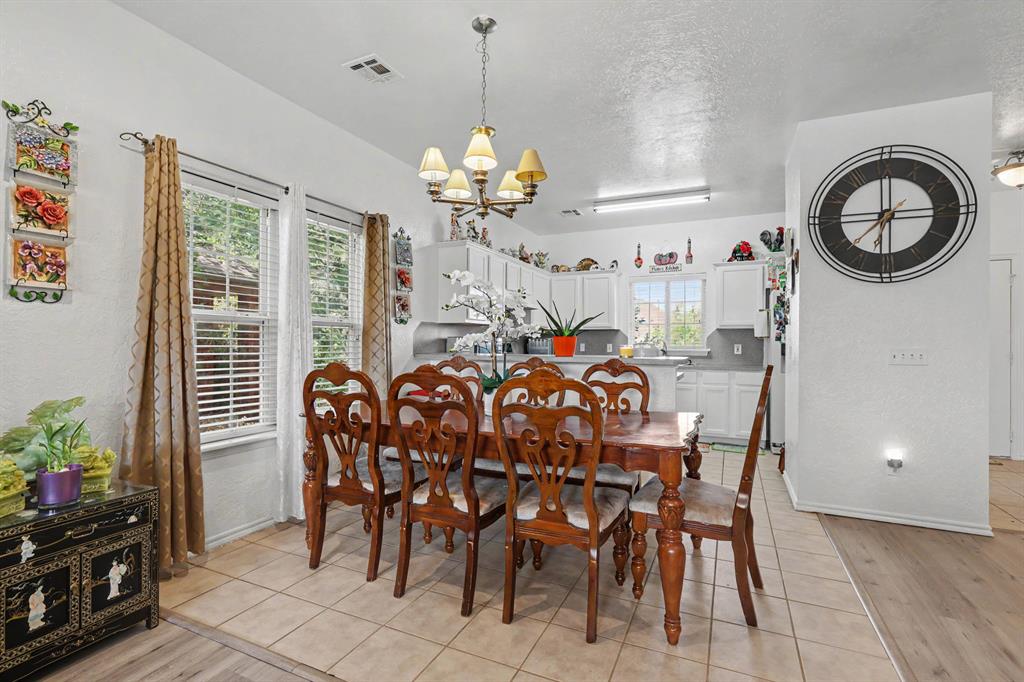 5940 Se 67th Street Property Photo 5