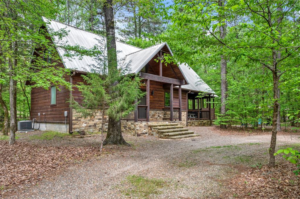 111 Fork Creek Trail Property Photo 10