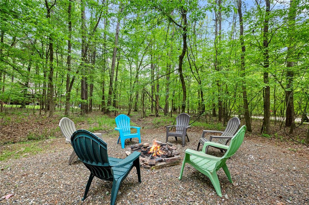 111 Fork Creek Trail Property Photo 38