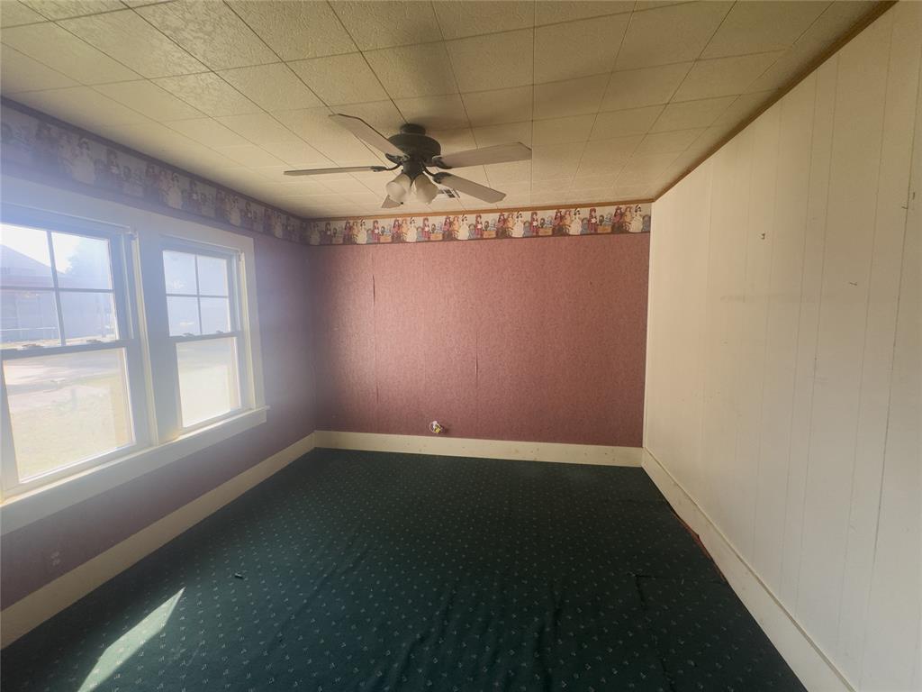413 Main Street Property Photo 21