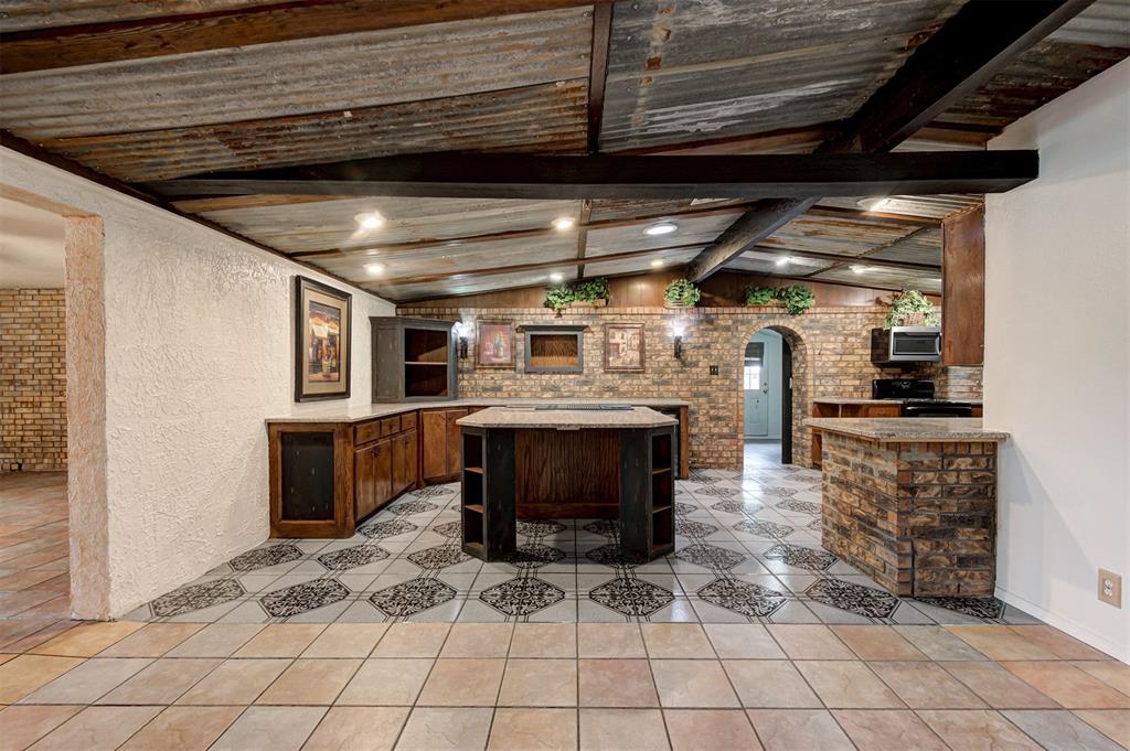 108 Wild Rose Road Property Photo 11