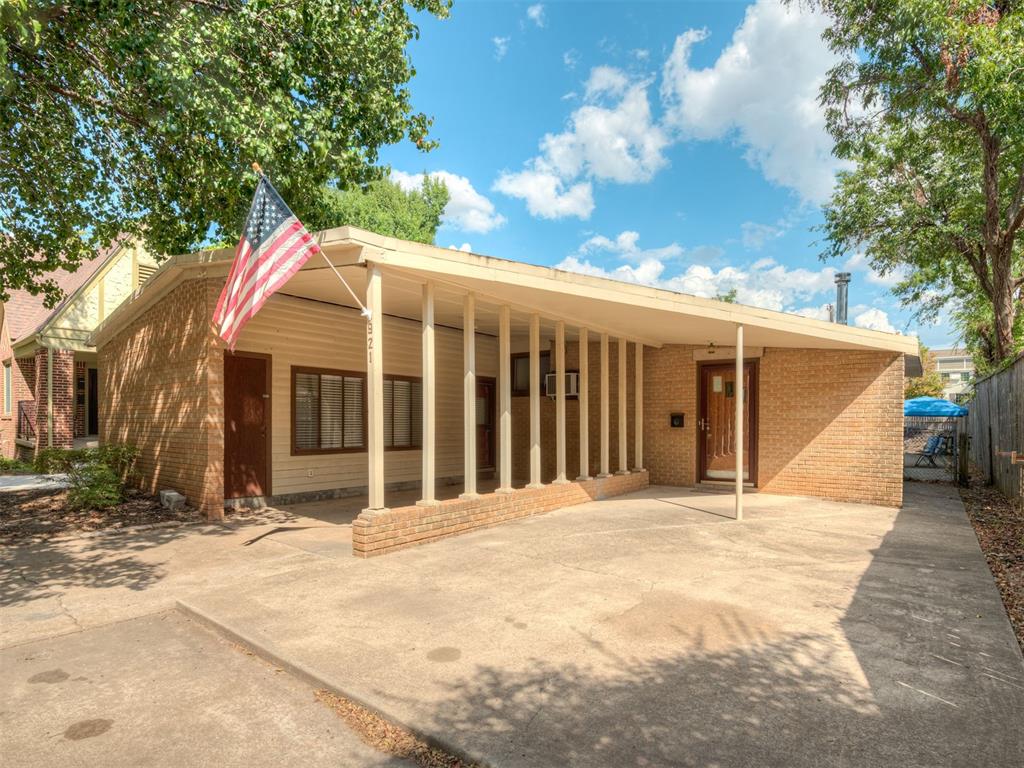 921 S Lahoma Avenue Property Photo 3