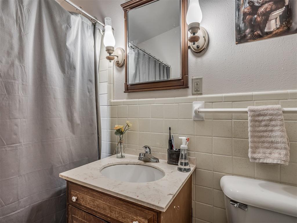 921 S Lahoma Avenue Property Photo 12