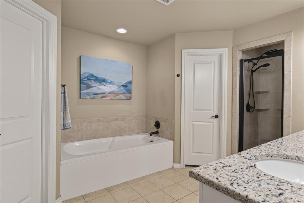 5526 Painted Pony Road Property Photo 17