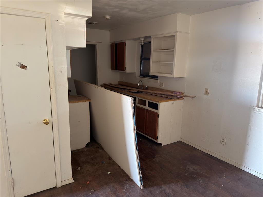 400 Se 3rd Street Property Photo 5