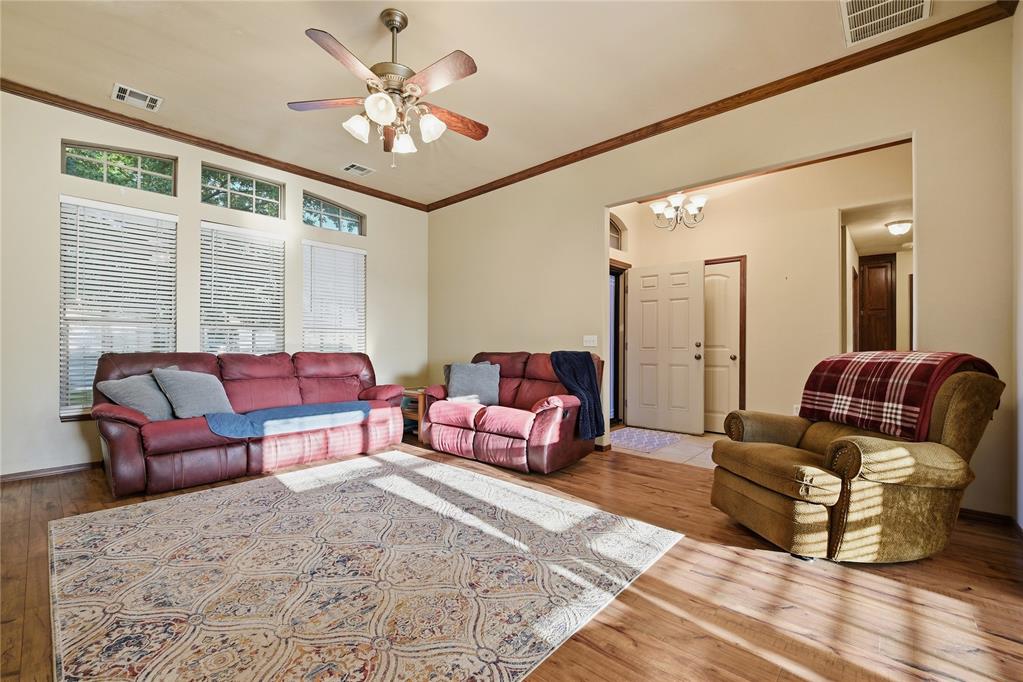 4220 Kensington Drive Property Photo 11