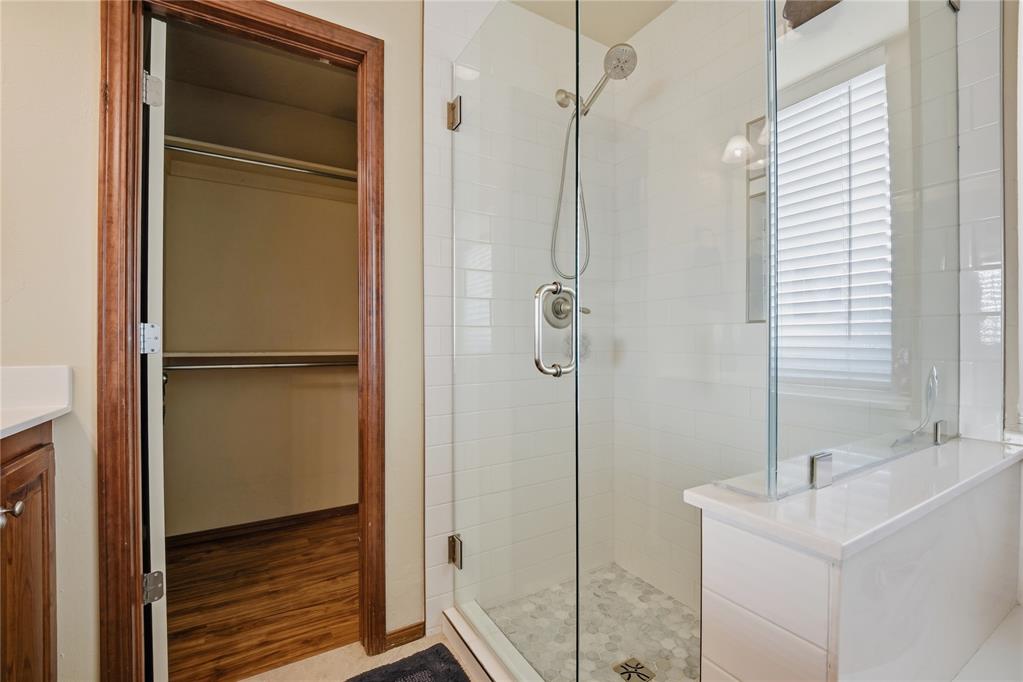 4220 Kensington Drive Property Photo 19