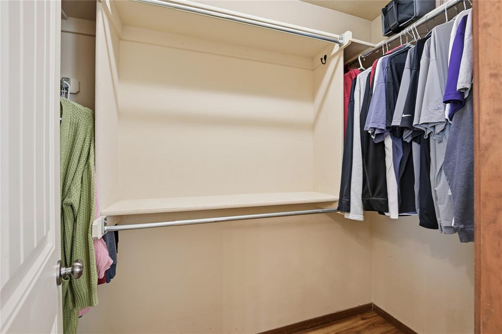 4220 Kensington Drive Property Photo 20