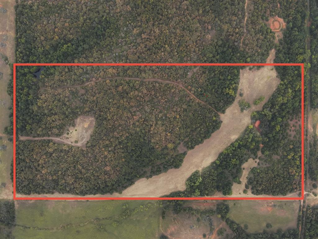 E 0840 Road Property Photo 1