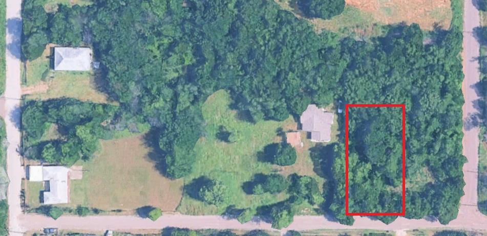 Ne 43rd Street Property Photo 2