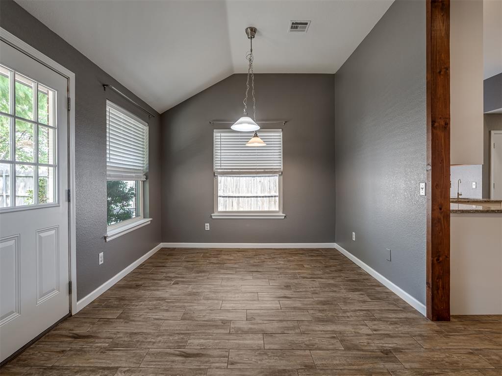 1604 Oriole Drive Property Photo 9