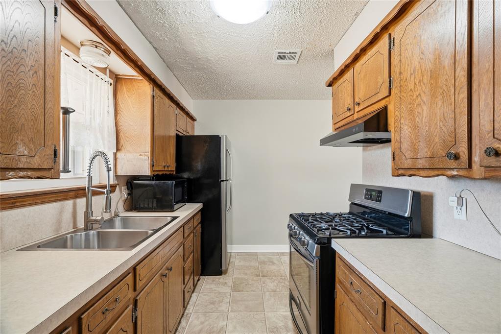 1209 1st Street Property Photo 7