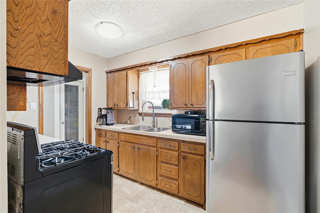 1209 1st Street Property Photo 8