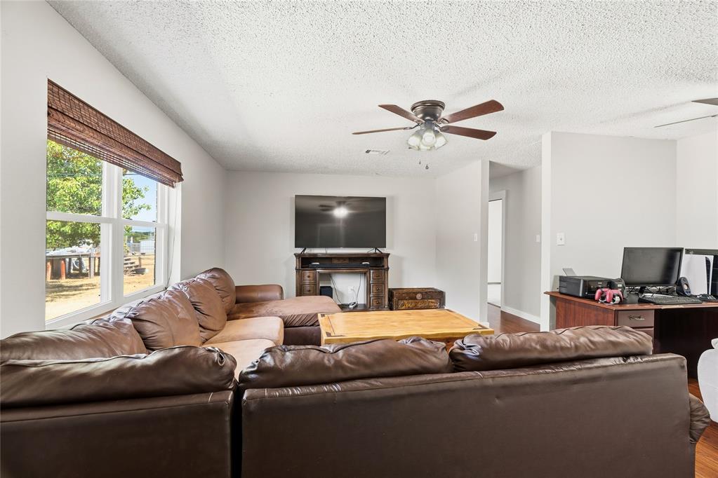 1209 1st Street Property Photo 10