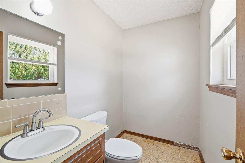 1209 1st Street Property Photo 13