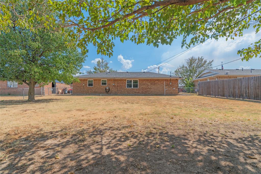 1209 1st Street Property Photo 20