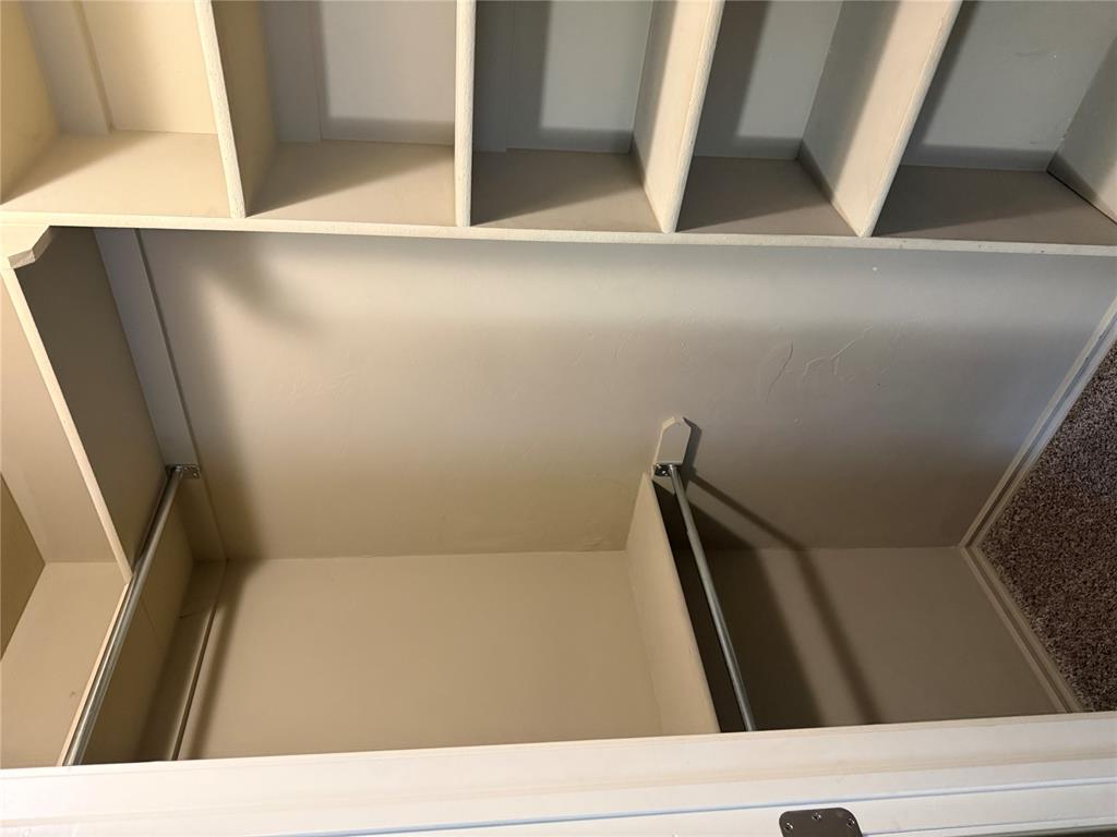 3804 Matthew Drive Property Photo 19