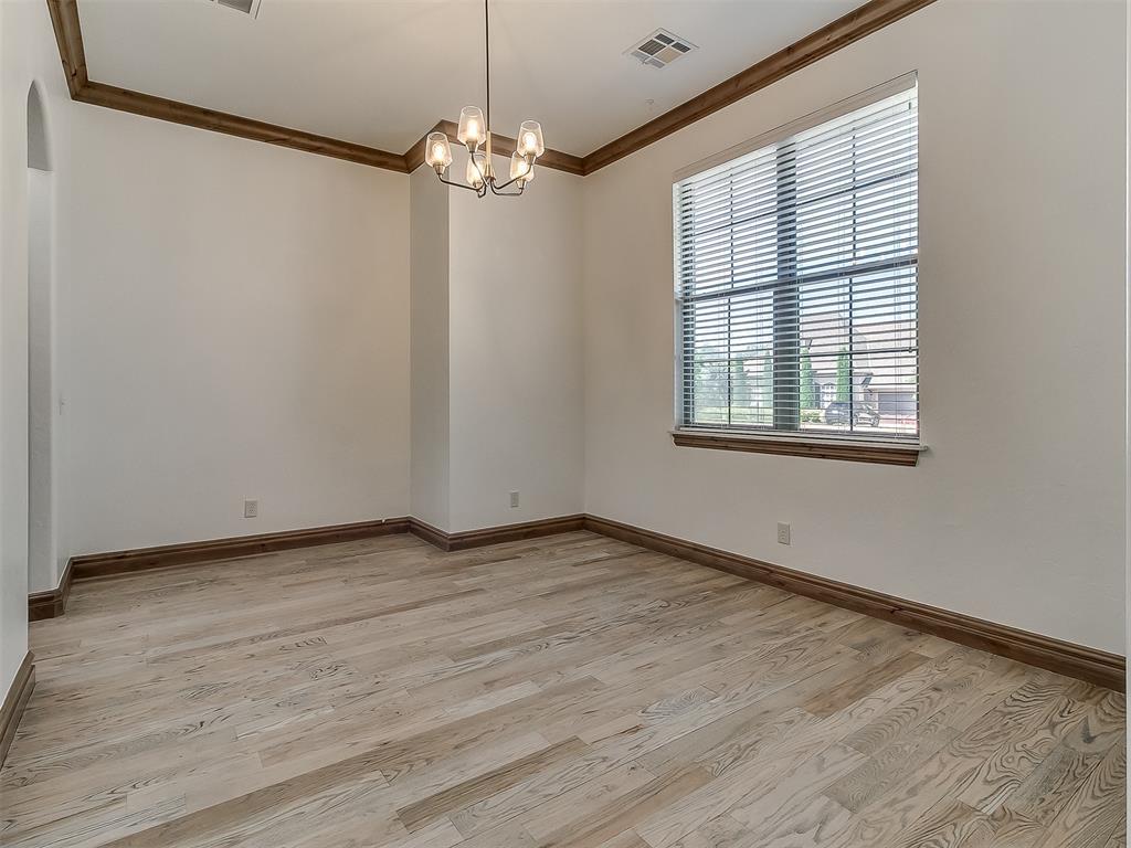 3209 Silvercliffe Court Property Photo 17
