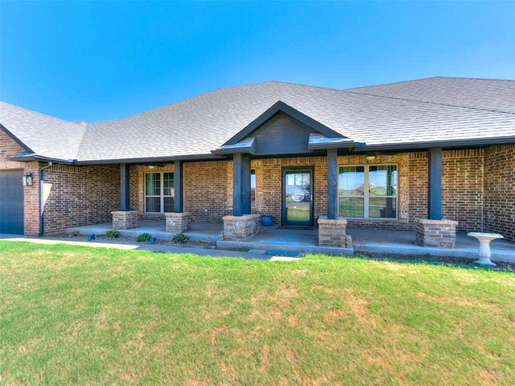 4500 Hillside Lane Property Photo 4
