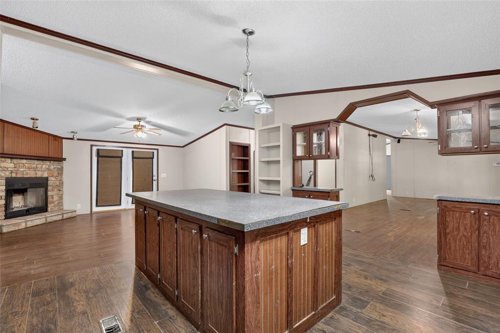 102211 S Highway 102 Property Photo 1