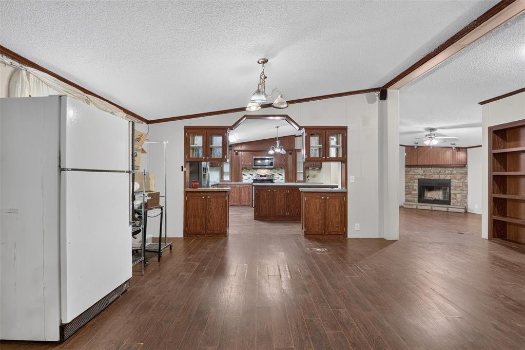 102211 S Highway 102 Property Photo 4