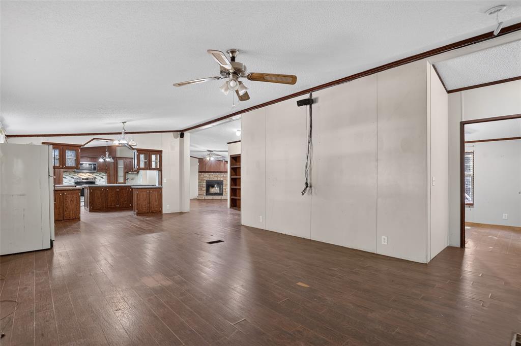 102211 S Highway 102 Property Photo 5