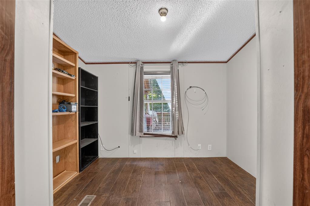 102211 S Highway 102 Property Photo 11