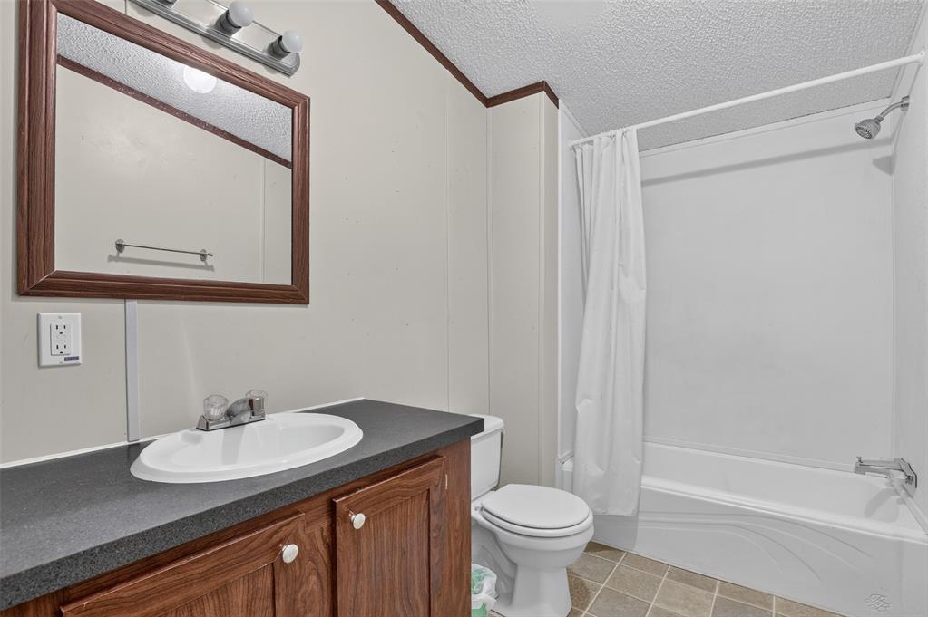 102211 S Highway 102 Property Photo 18