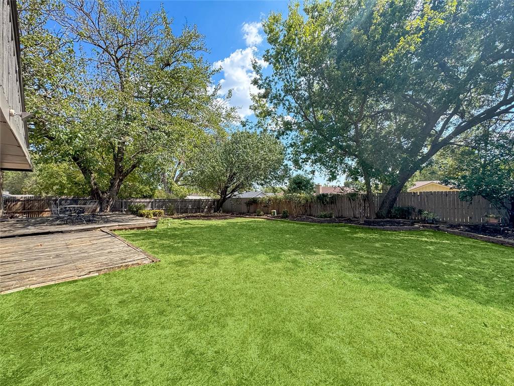 2302 Lindenwood Lane Property Photo 41